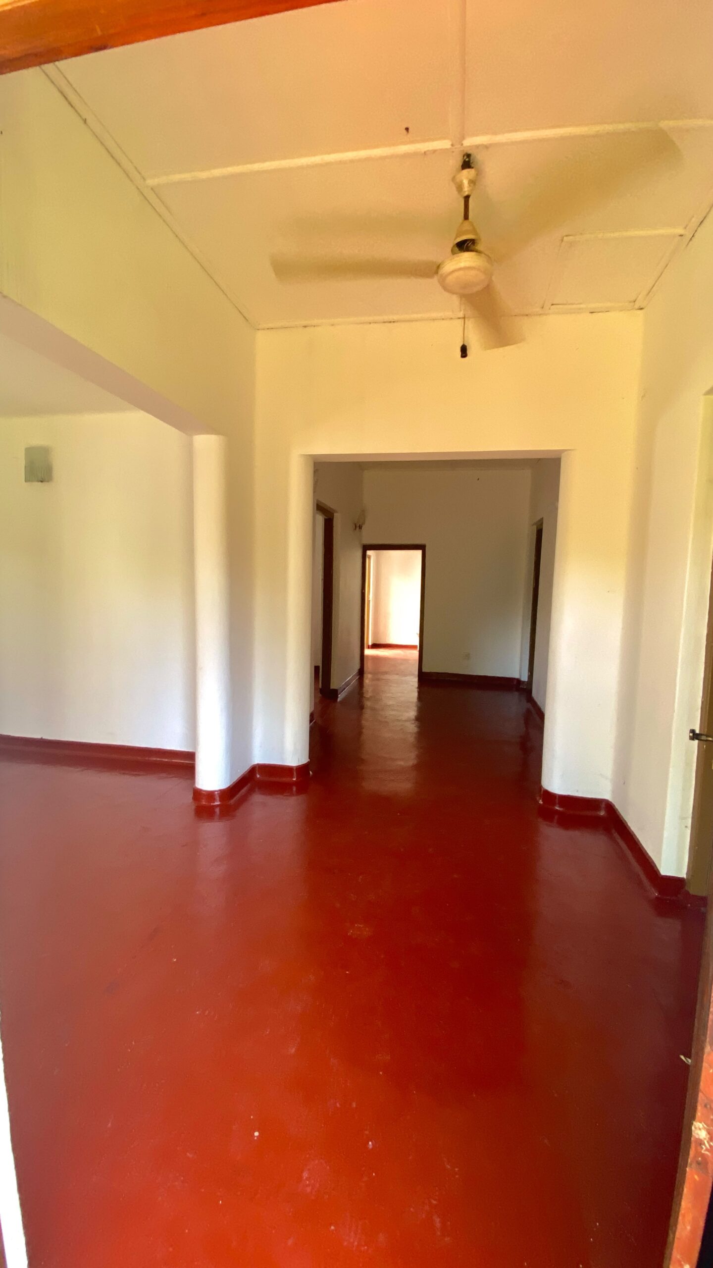 Valuable 10 Perch Land with House for Sale Borelasgamuwa