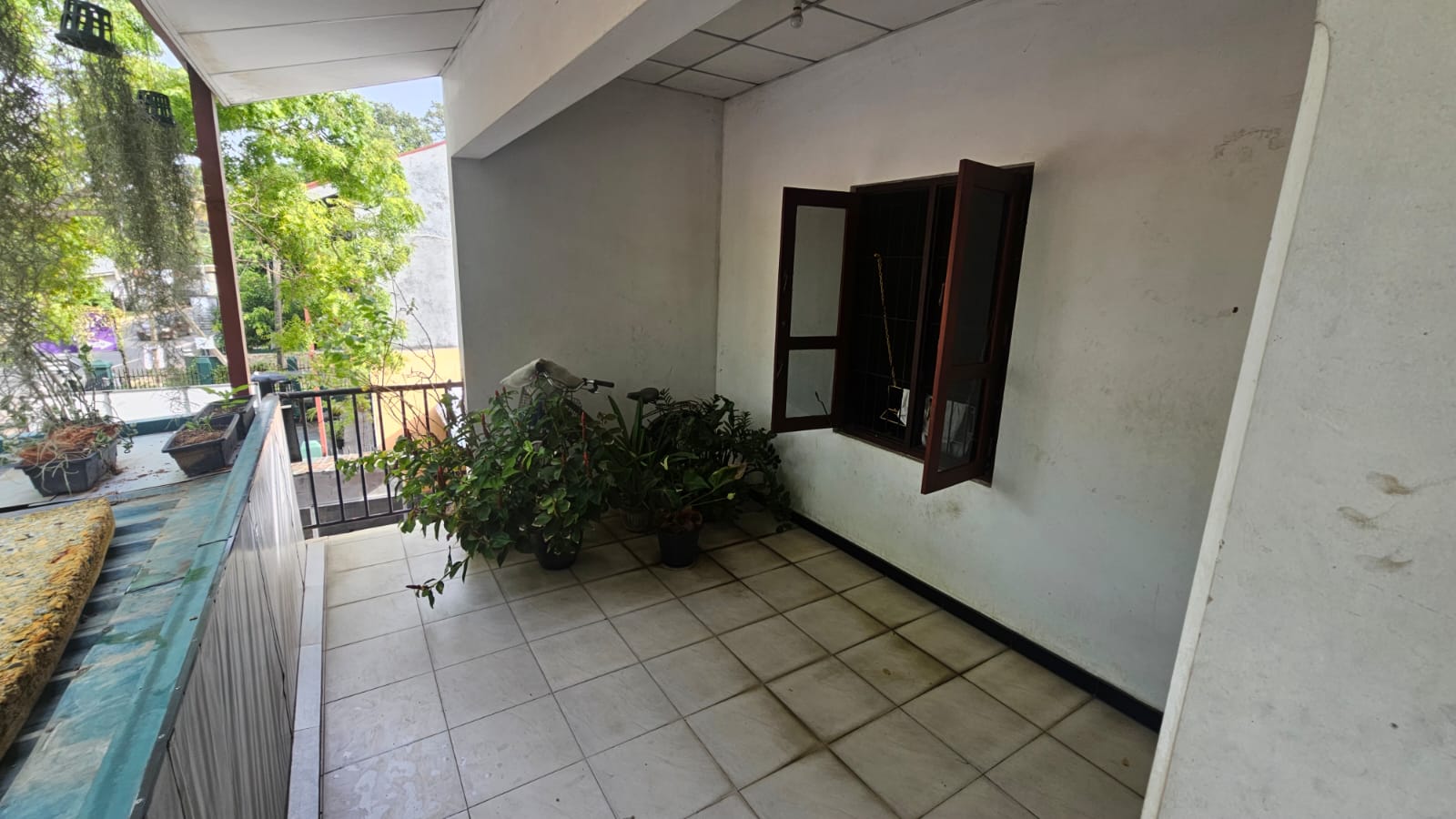 Two-Storey Building(ground Floor Shop and Upper House) – Katuneriya
