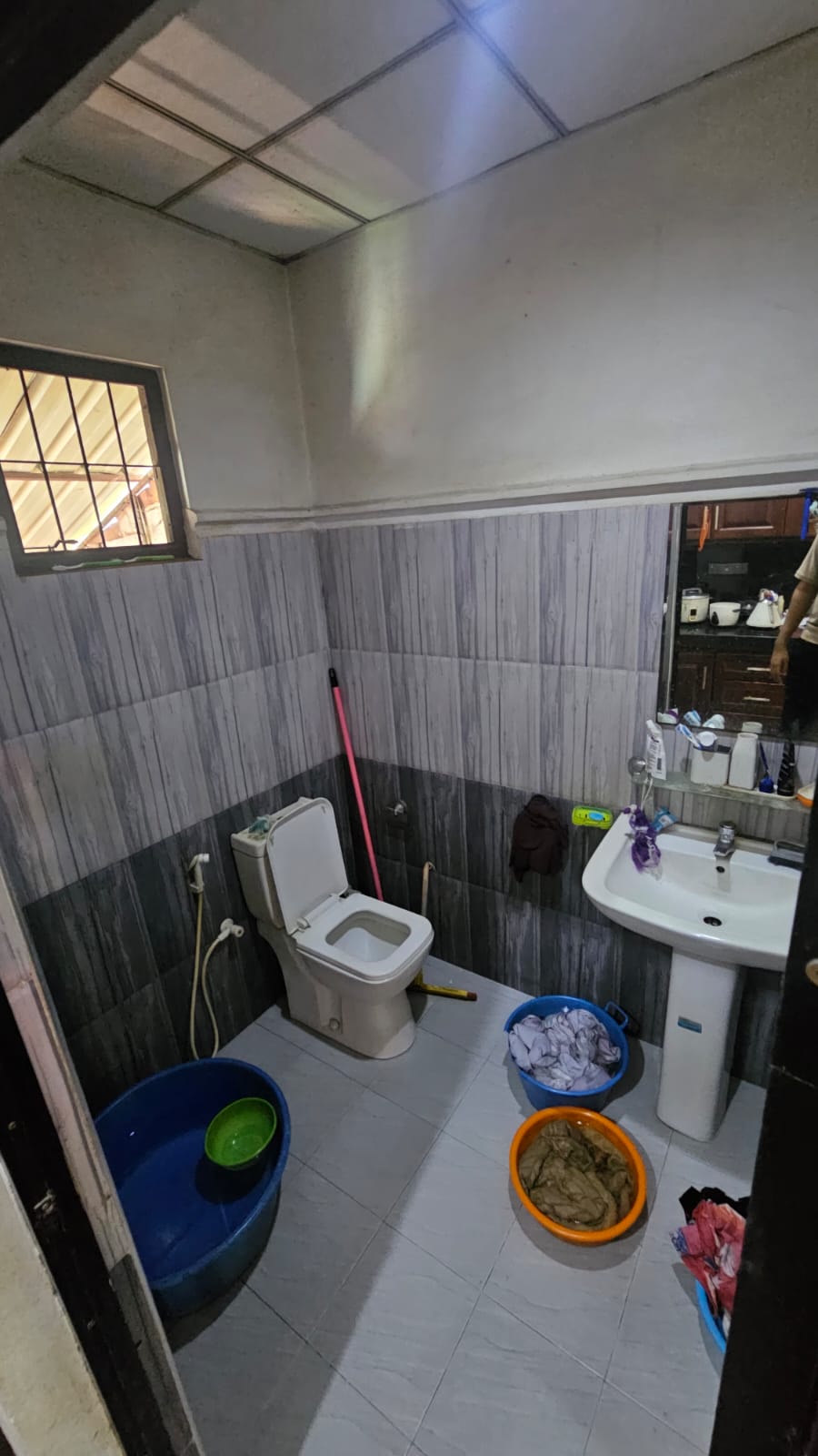 Two-Storey Building(ground Floor Shop and Upper House) – Katuneriya