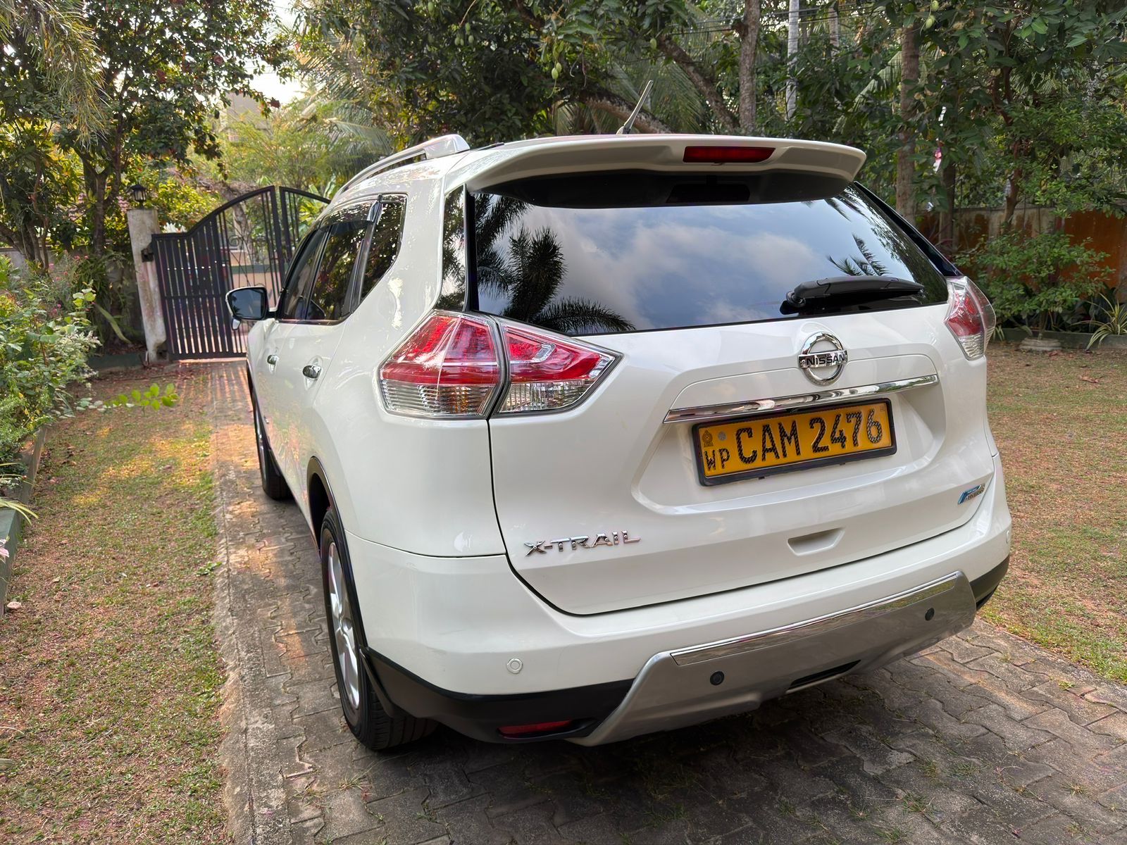 Nissan X trail