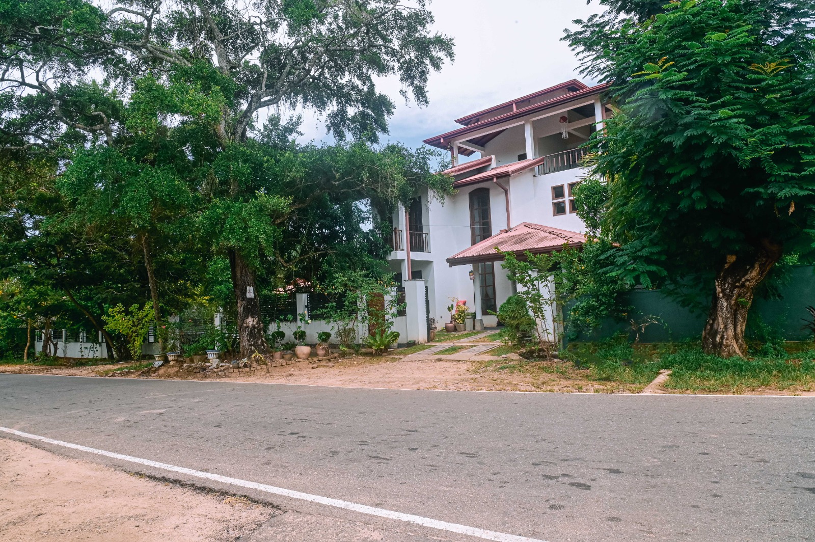 Fully Furnished House for Sale Ampara