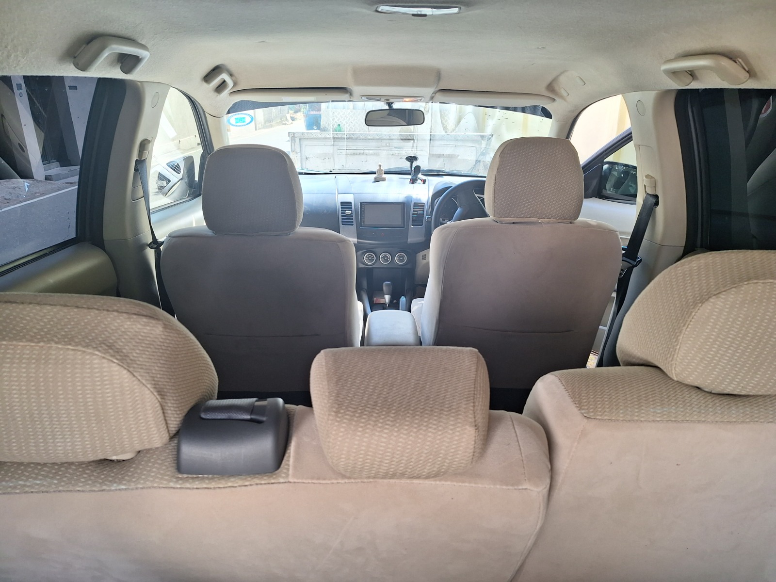 Mitsubishi Outlander 2012
