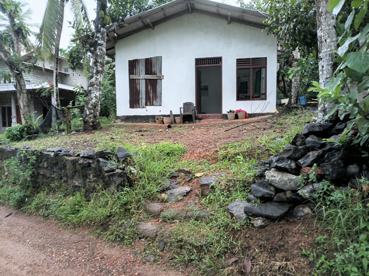 ඉඩමක් විකිණීමට Kapugoda