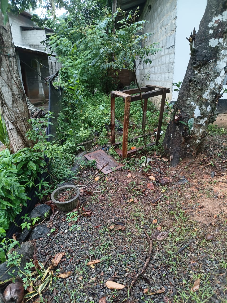 ඉඩමක් විකිණීමට Kapugoda