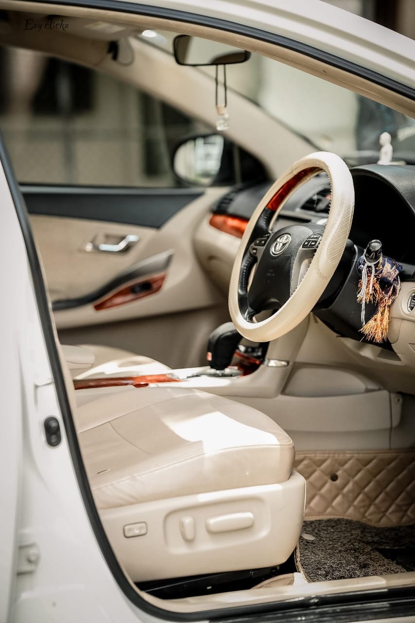 Toyota Premio 2013