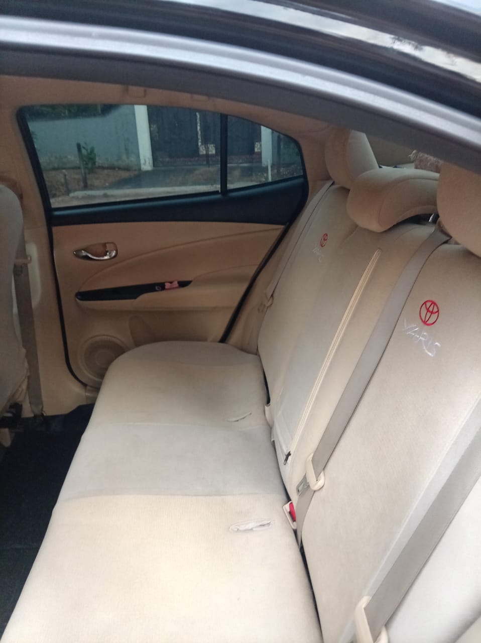 Toyota Yaris Ativ 2017
