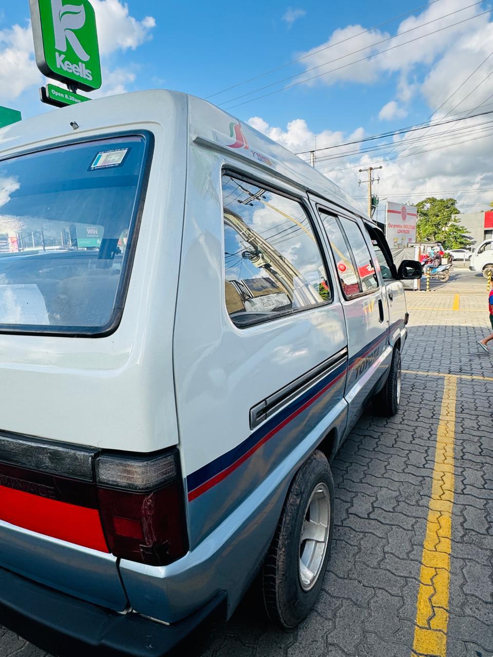 Toyota Townace CR26 1986