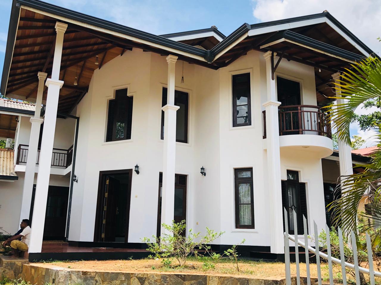 House for Sale in Naula, Matale