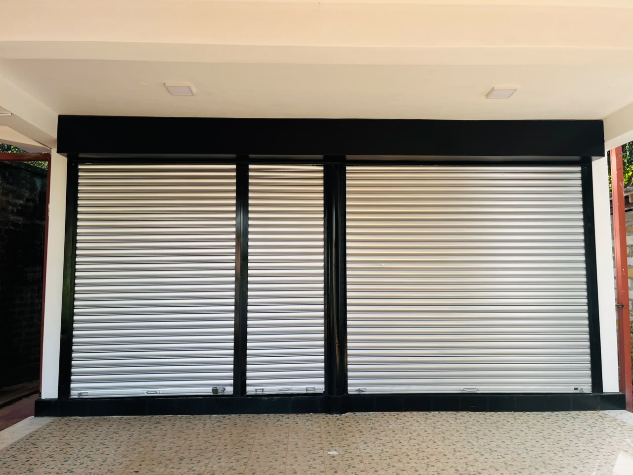 Commercial Building for Sale in Dambulla Facing A9 Main Road