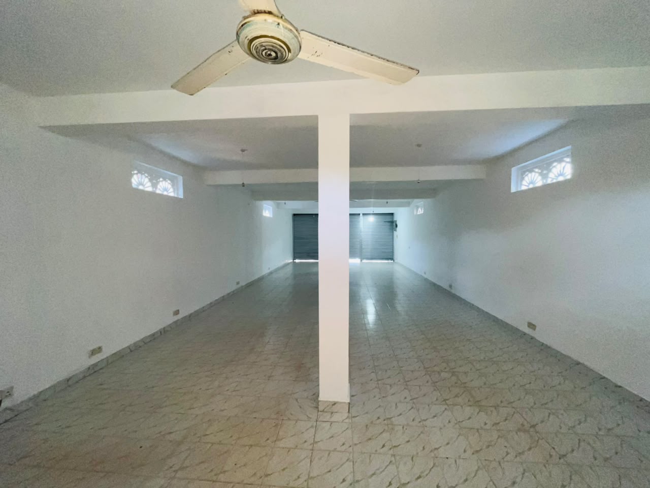 Commercial Building for Sale in Dambulla Facing A9 Main Road