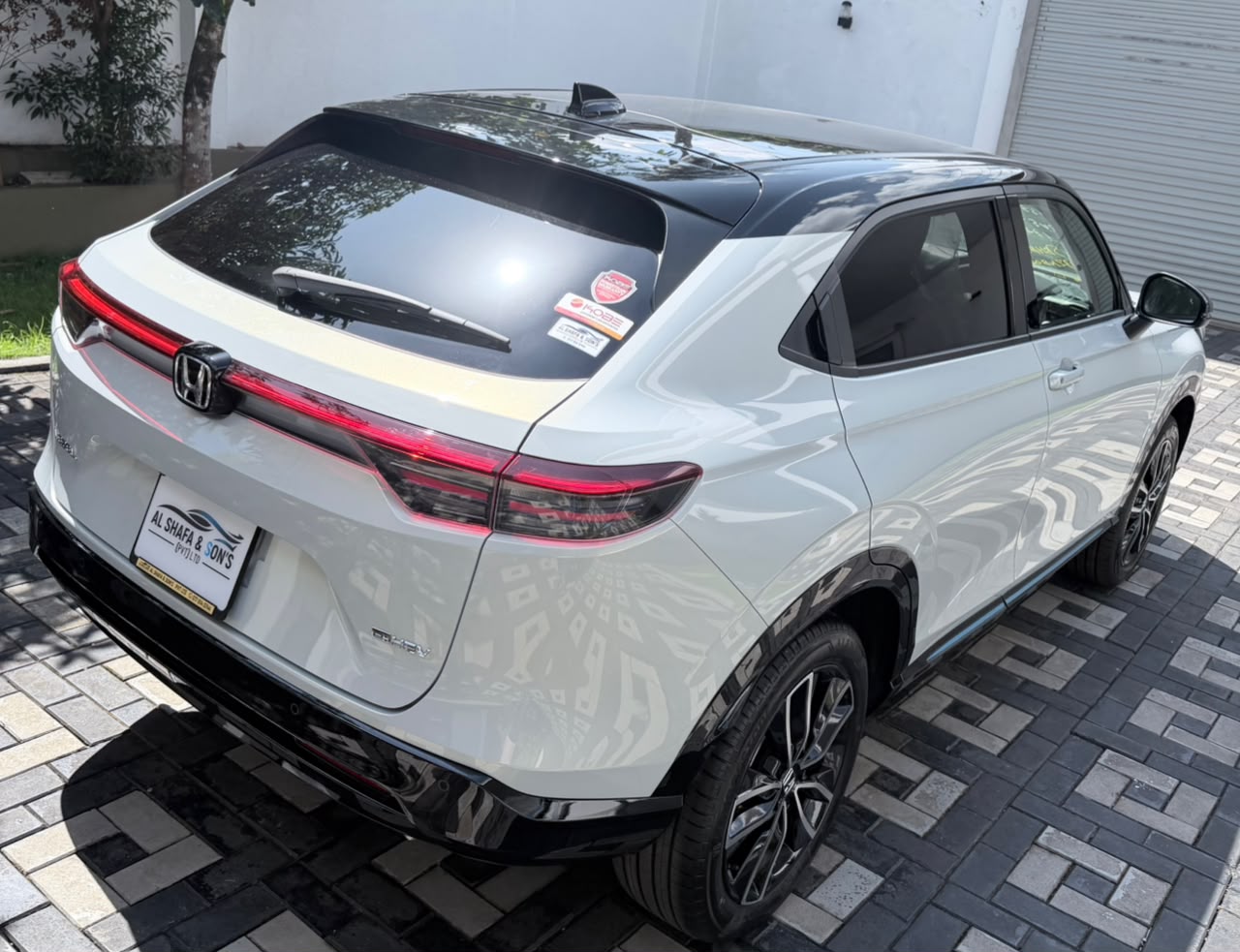 Honda Vezel Z Play Premium 2026 e:HEV