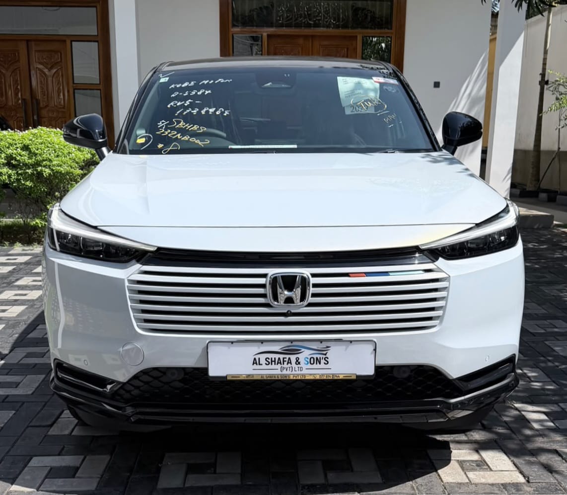 Honda Vezel Z Play Premium 2026 e:HEV