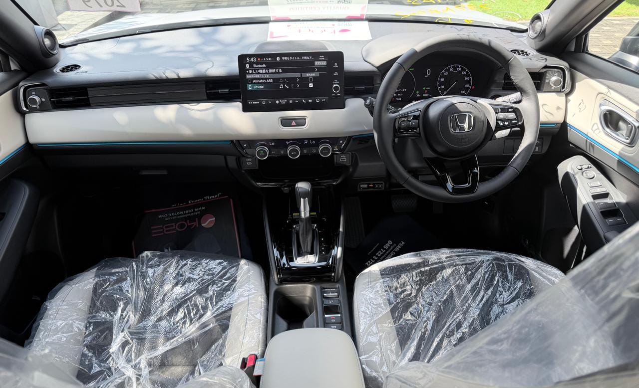 Honda Vezel Z Play Premium 2026 e:HEV
