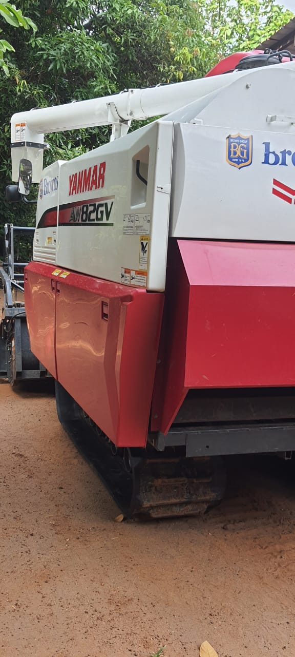 🌾 Yanmar Combine Harvester for Sale