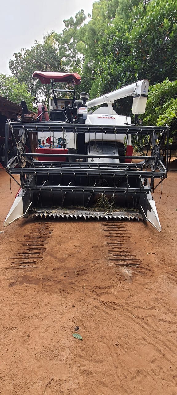 🌾 Yanmar Combine Harvester for Sale
