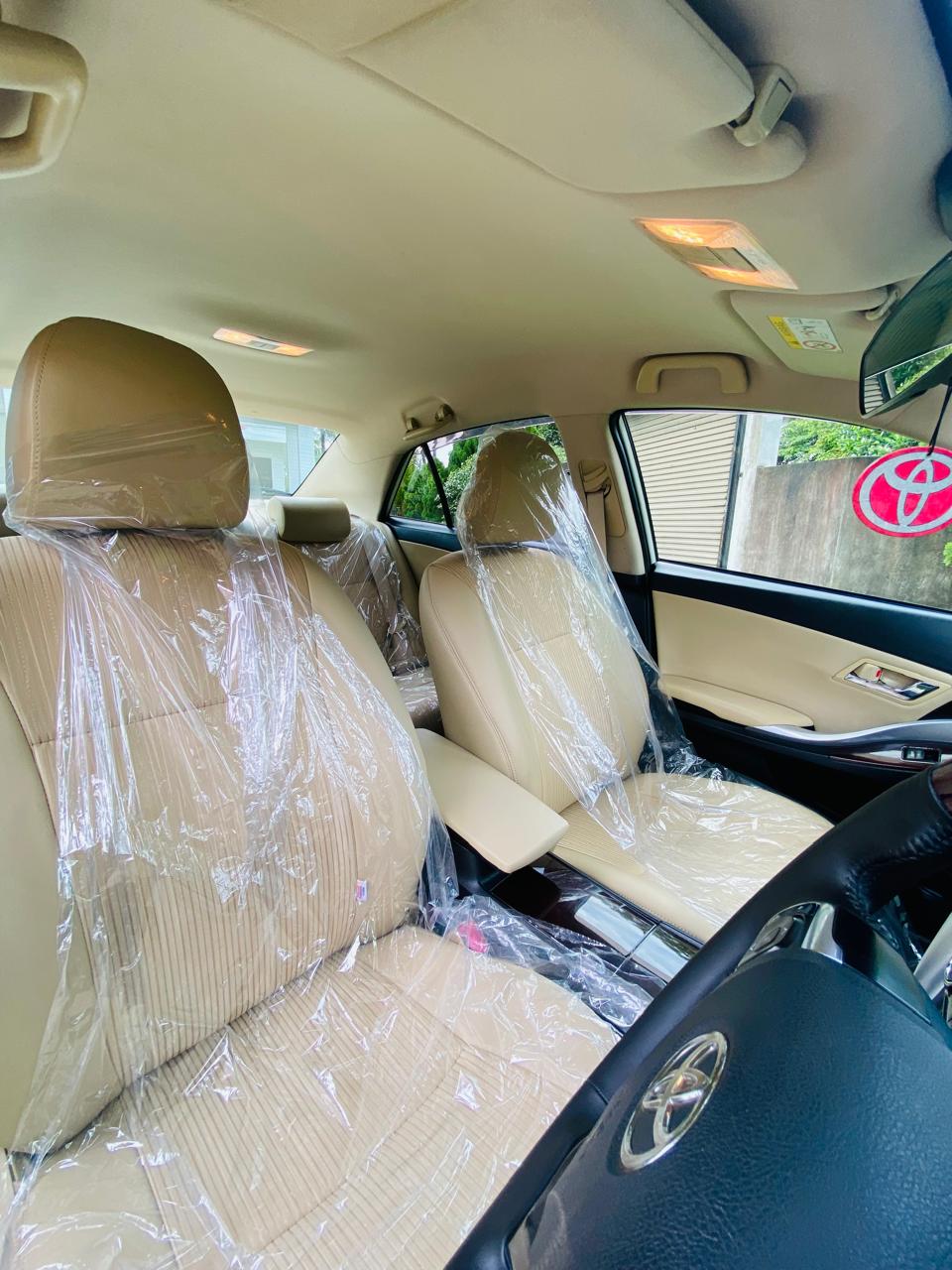 Toyota Premio 2018