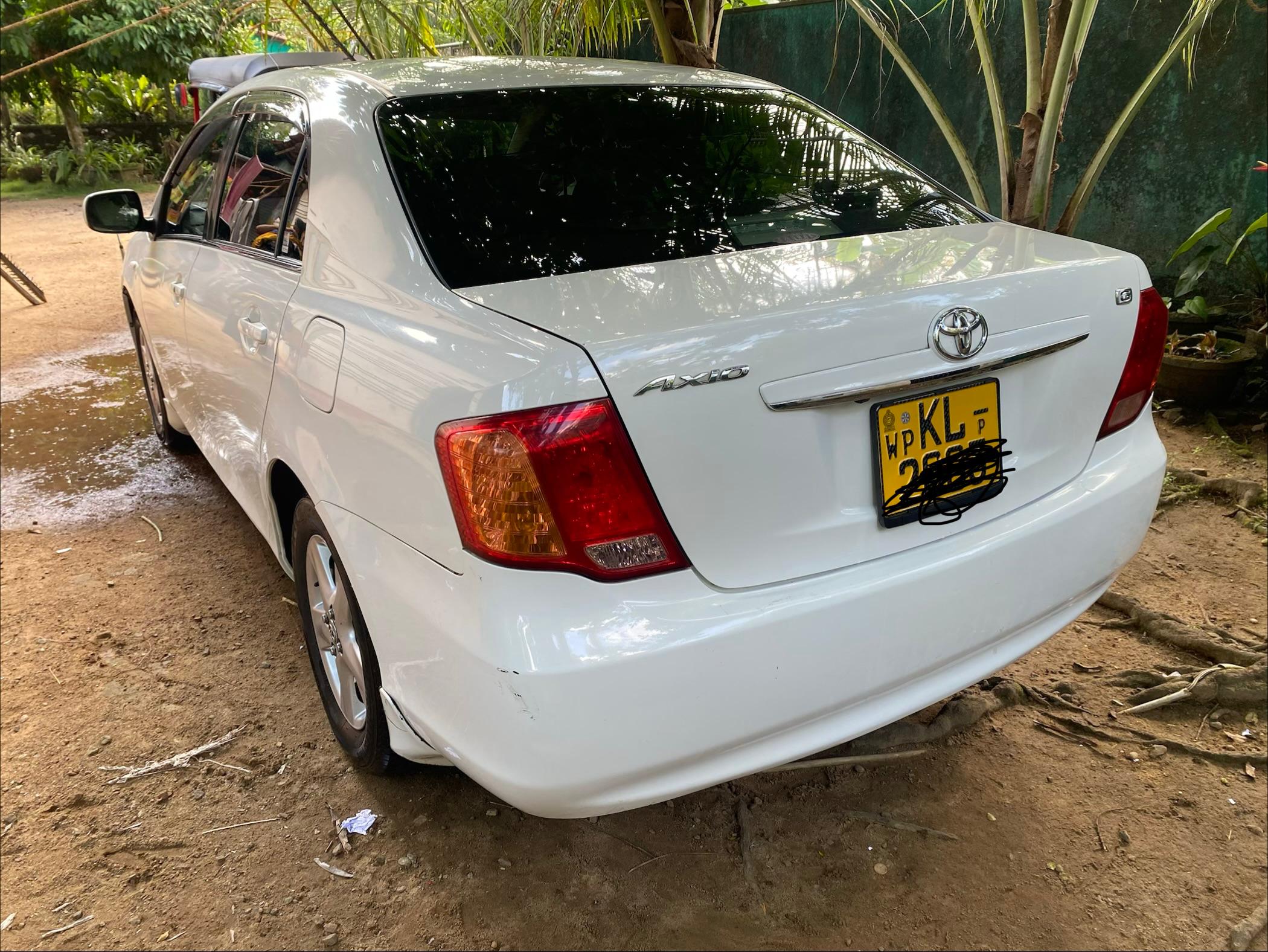 Toyota Axio G 2006