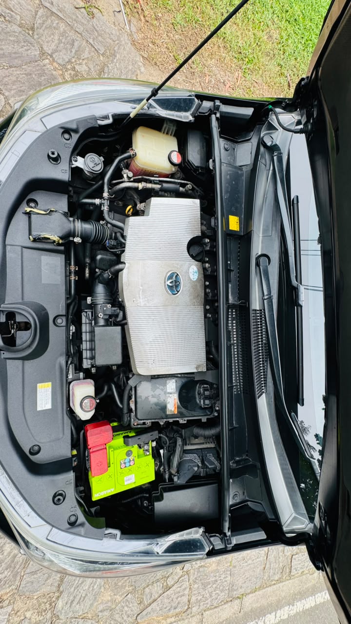 Toyota Prius 4th Generation 2016