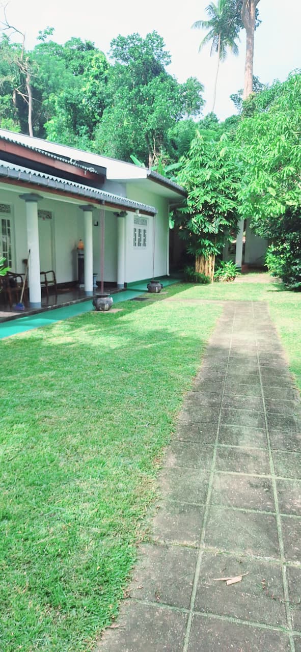 House for Sale Hikkaduwa