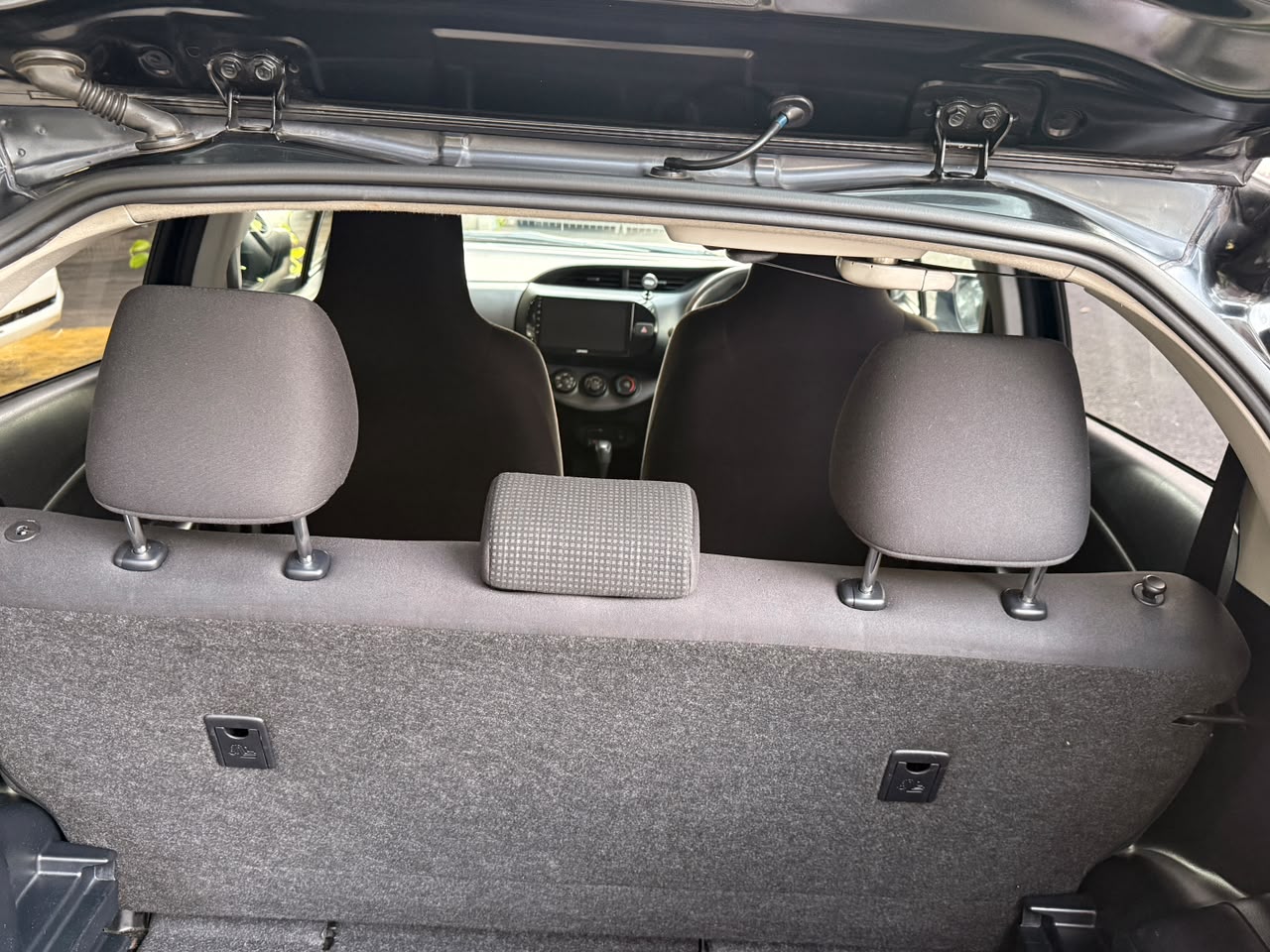 Toyota Vitz 2016