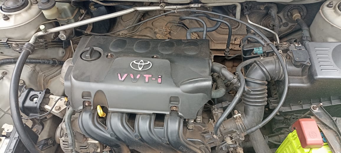 Toyota Corolla 121 G Grade 2003