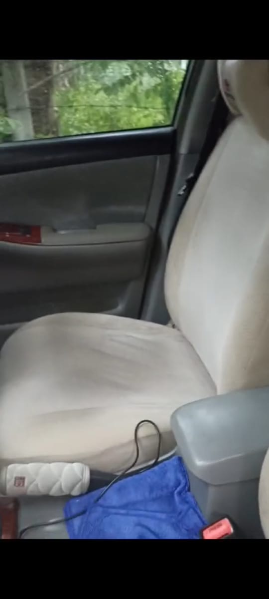 Toyota Corolla 121 G Grade 2003