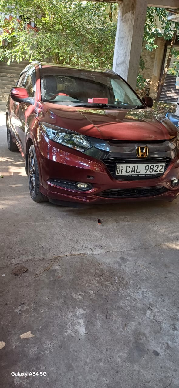 Honda Vezel 2015