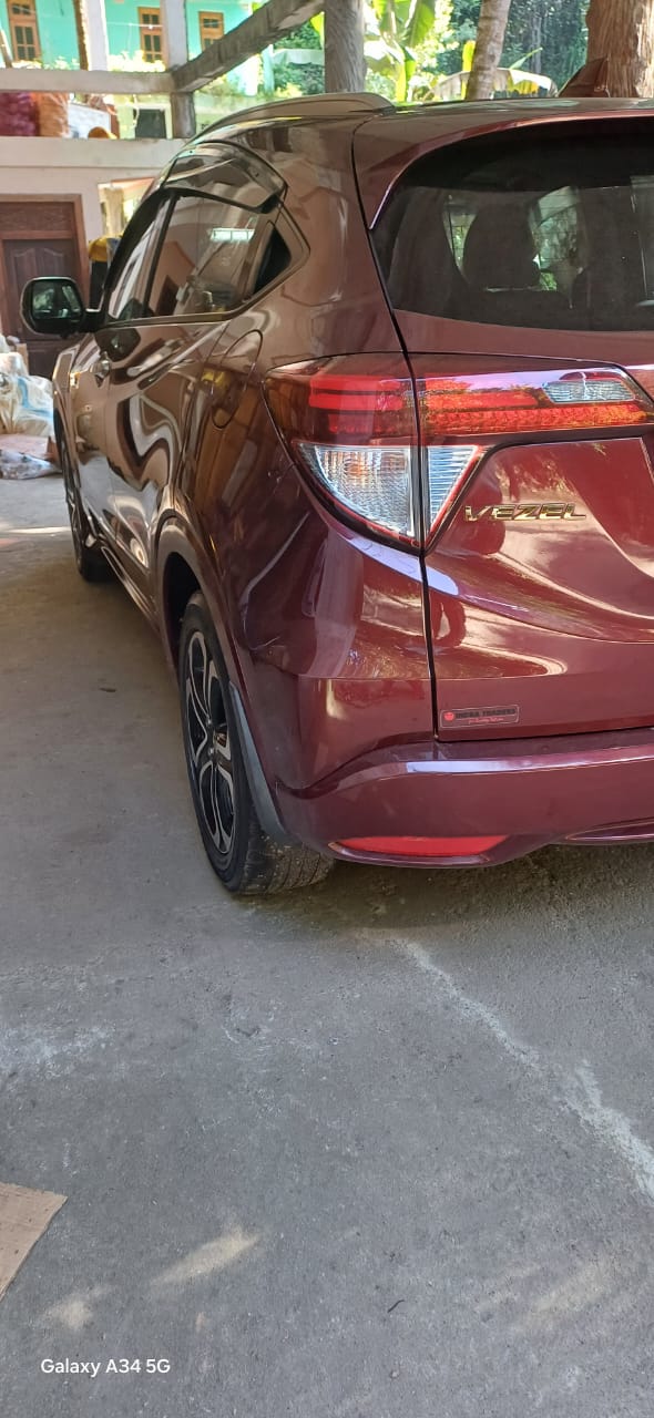 Honda Vezel 2015