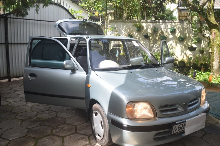 Nissan March K-11 1998