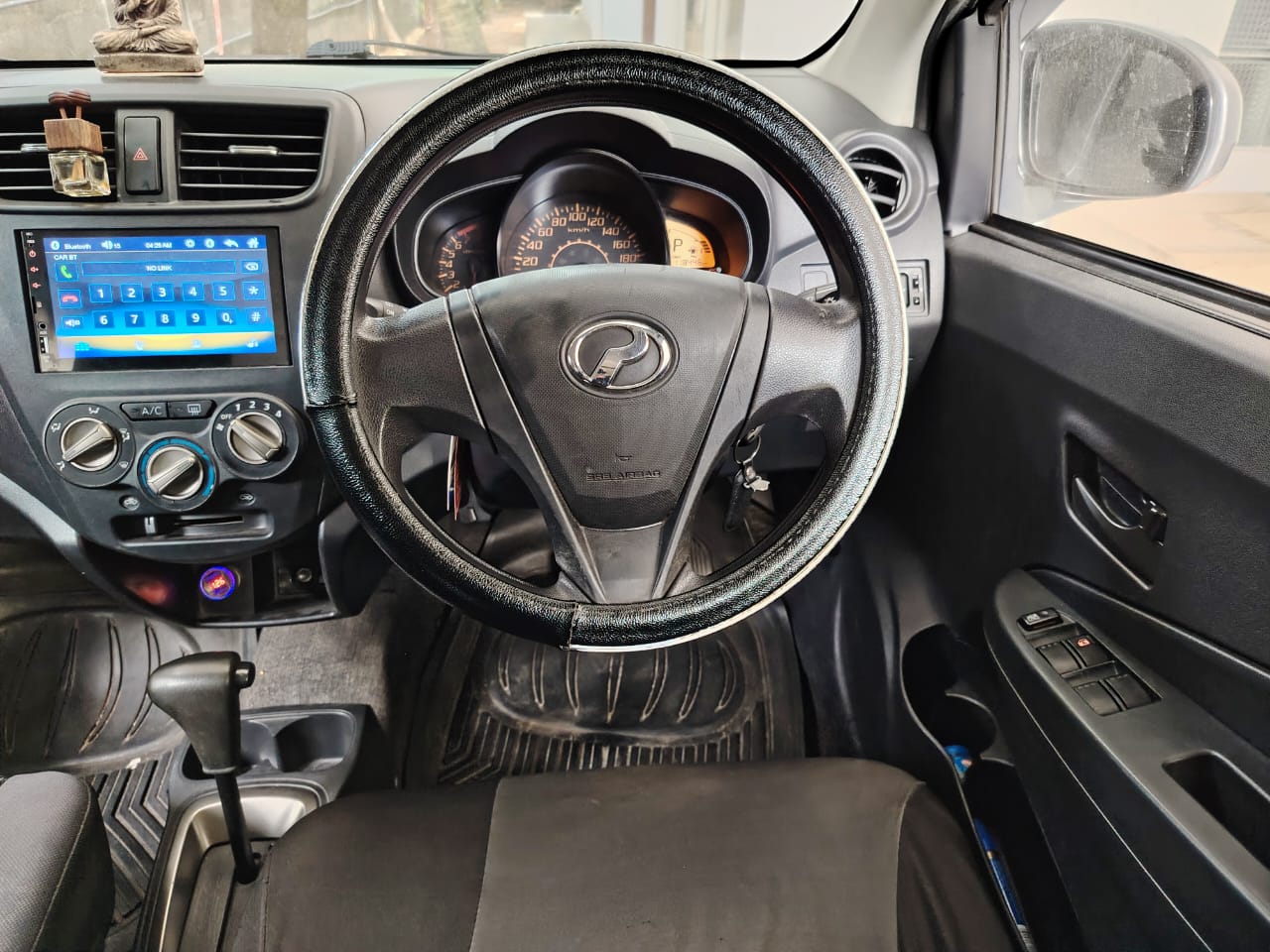 Perodua Axia 2015