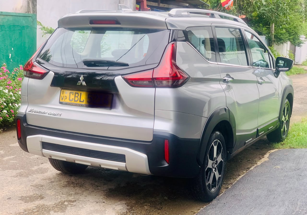 Mitsubishi Xpander Cross 2020