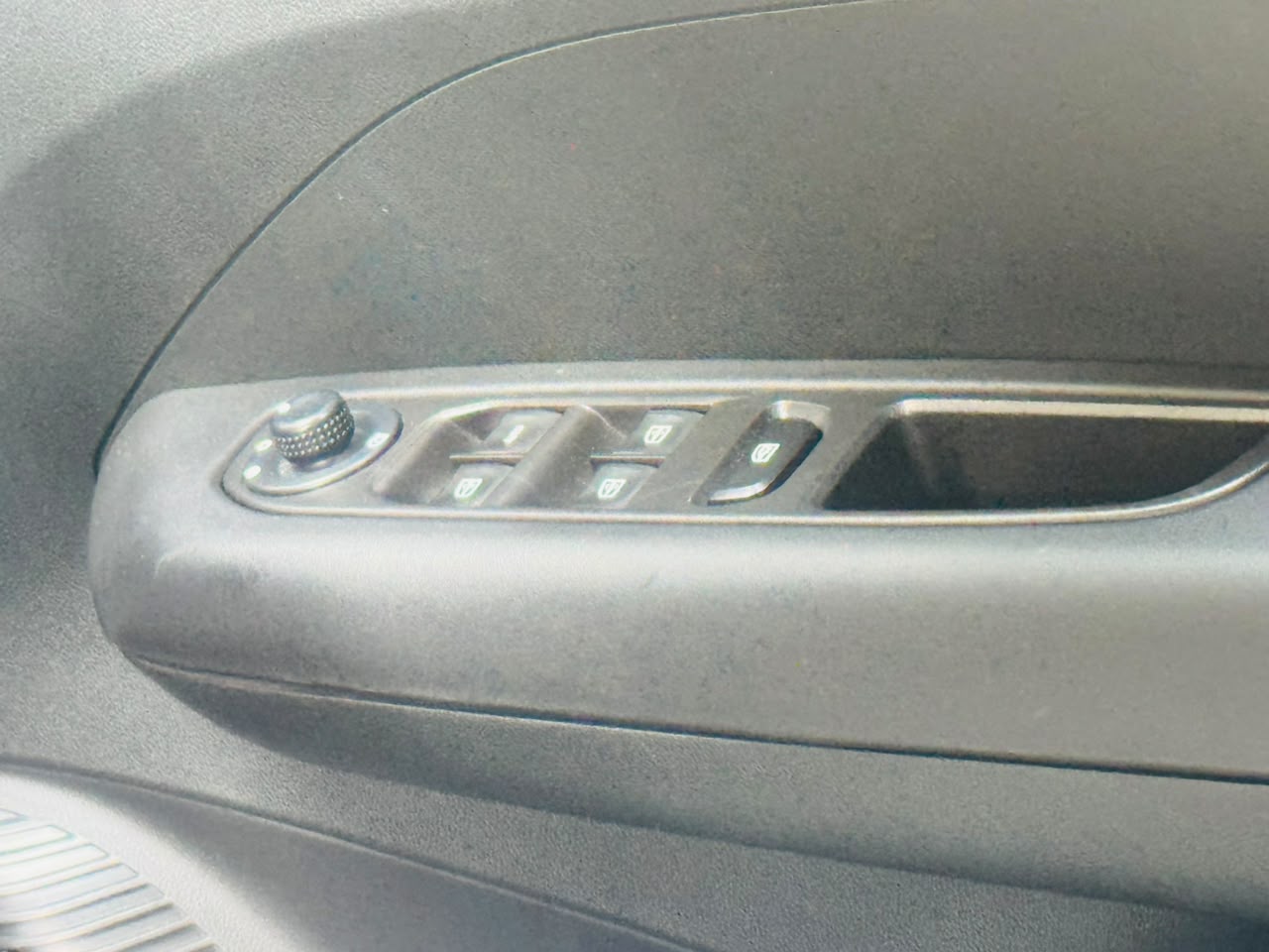 Nissan Tekna Gravite Ez Shift 2026