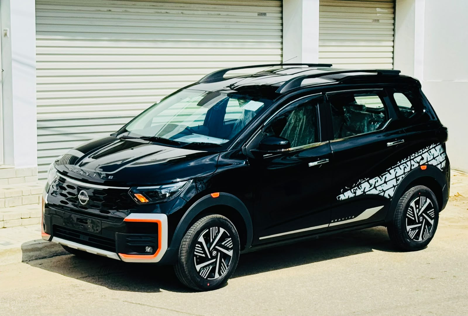 Nissan Tekna Gravite Ez Shift 2026