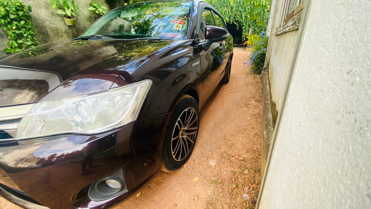 Toyota Axio 2014