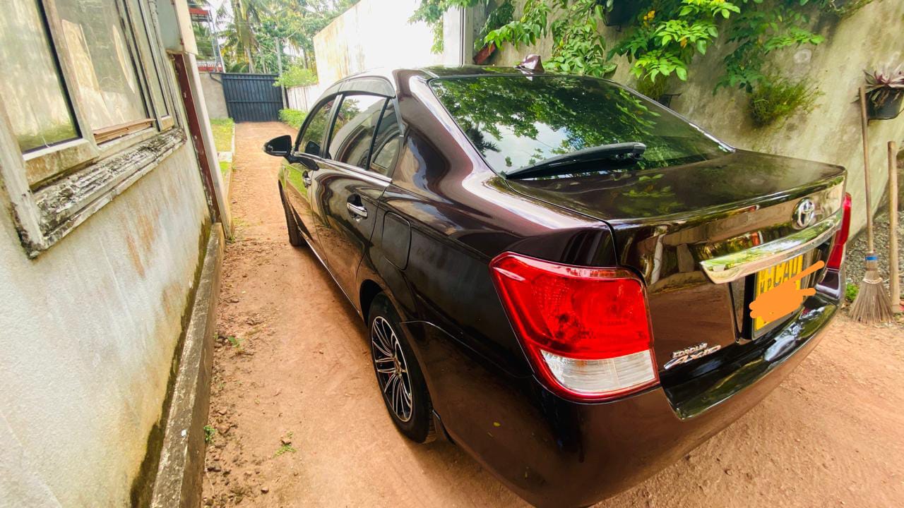 Toyota Axio 2014