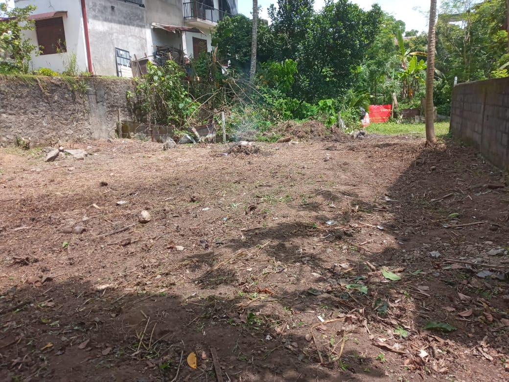 Land for Sale in Homagama 10p