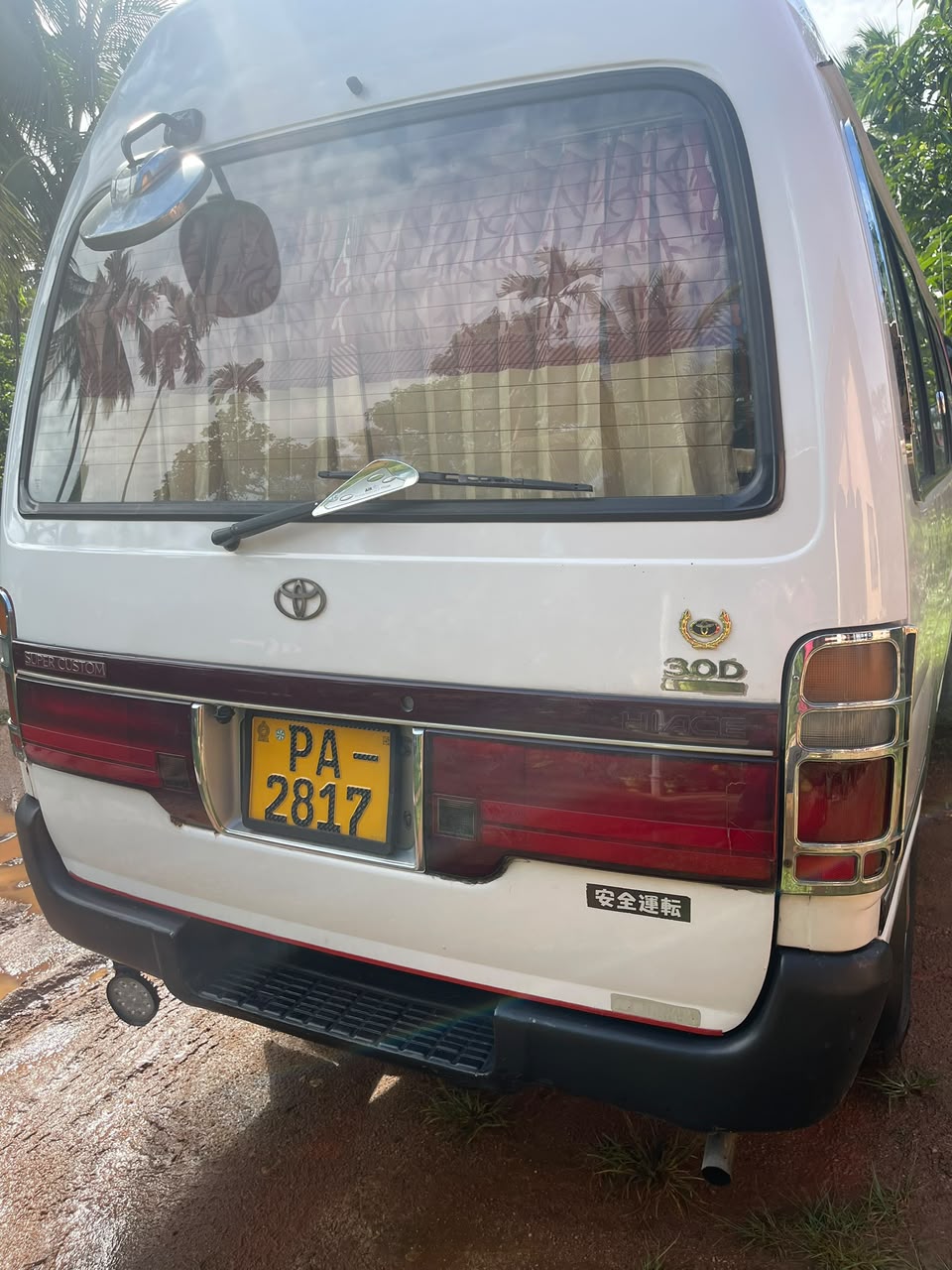 Toyota Dolphin 1999