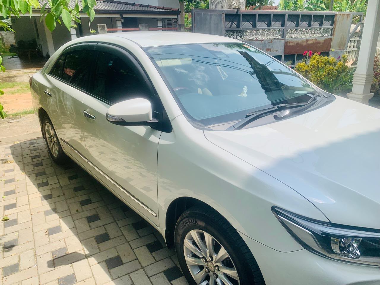 Toyota Premio G Superior 2017