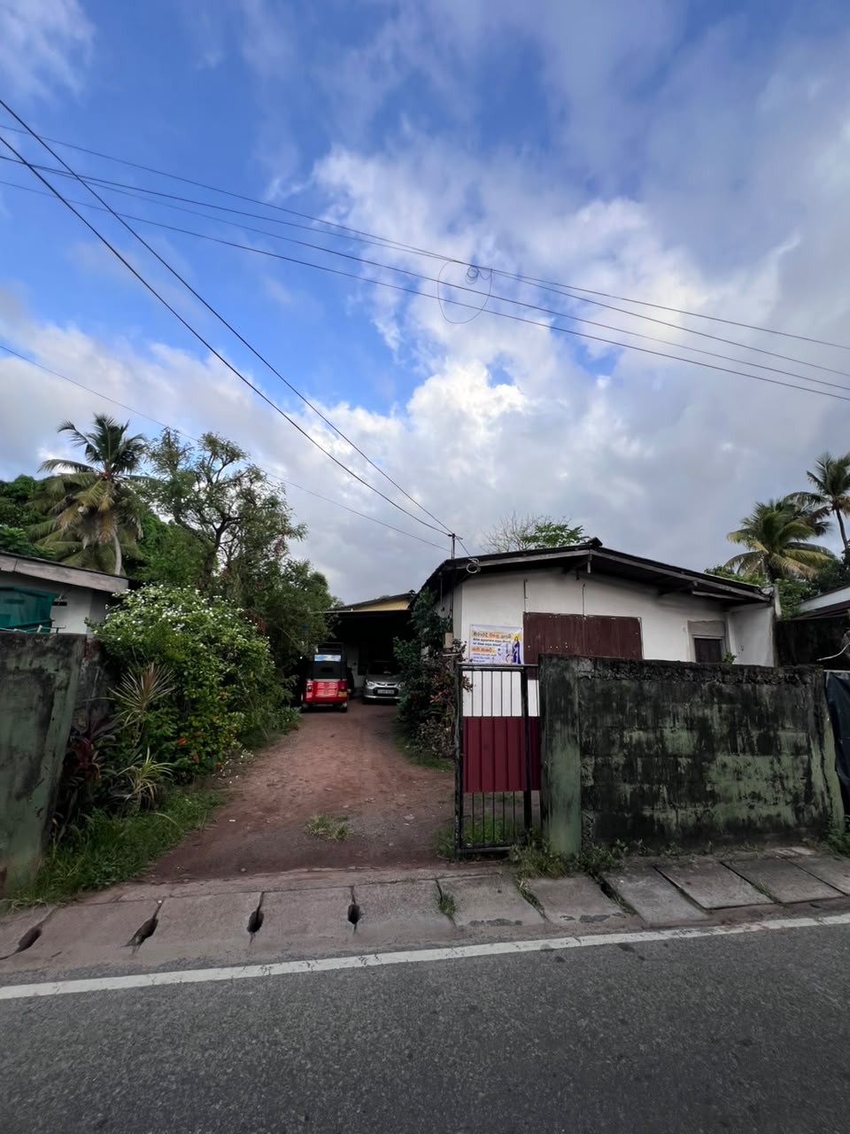 House for sale in Moratuwa