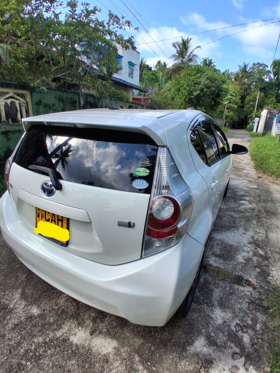 Toyota Aqua 2015