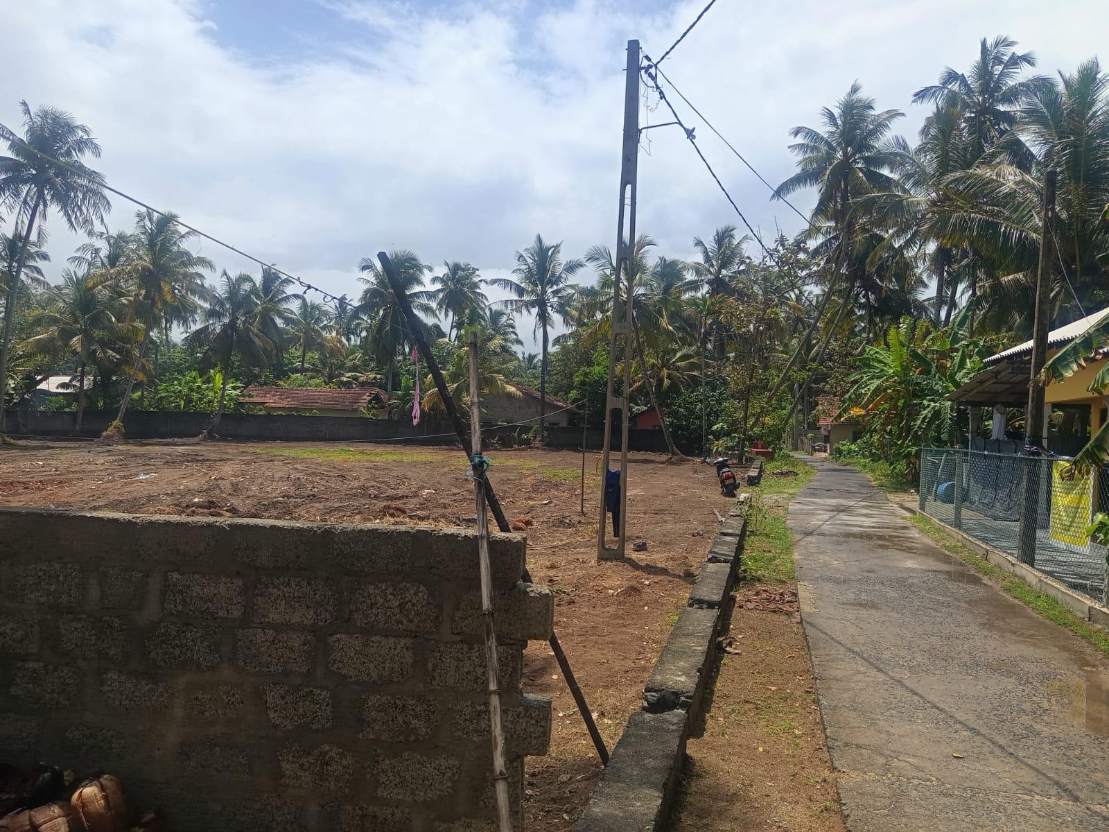 Prime Beachfront Land for Sale – Akurala, Hikkaduwa
