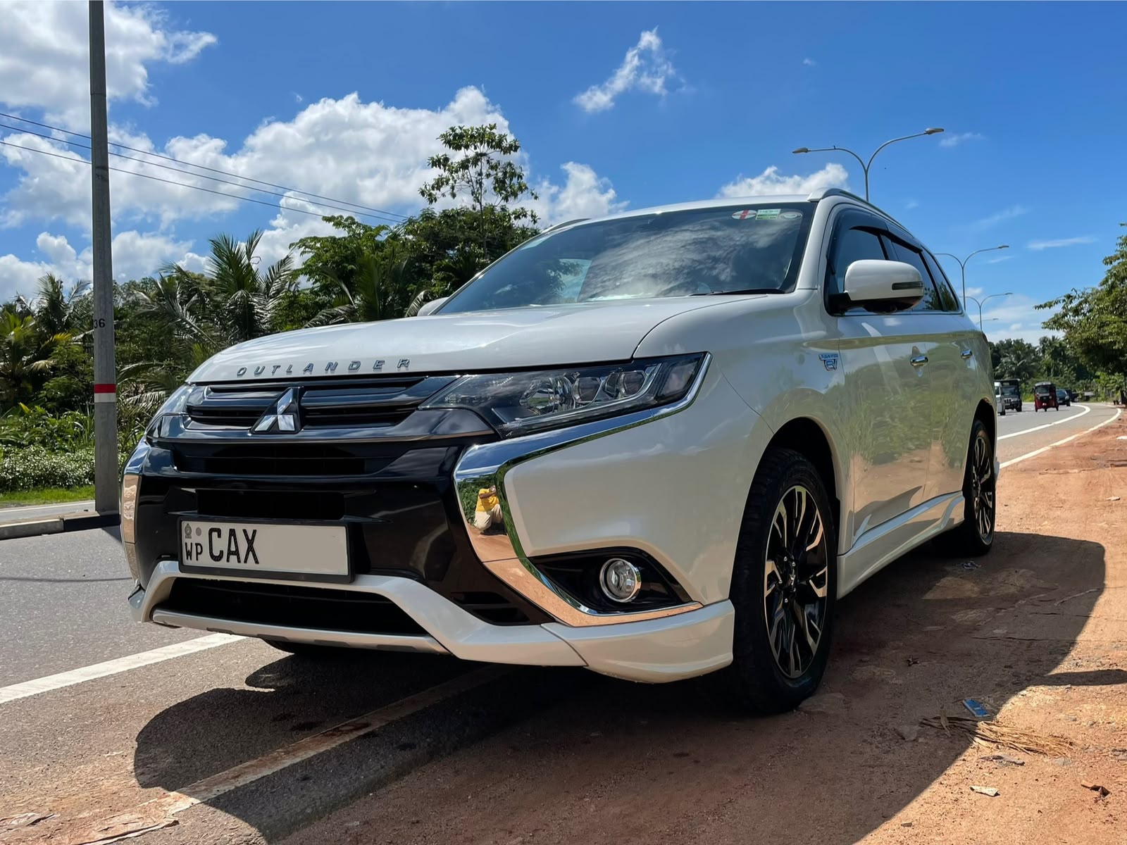 Mitsubishi Outlander 2015