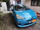 Toyota Aqua 2012