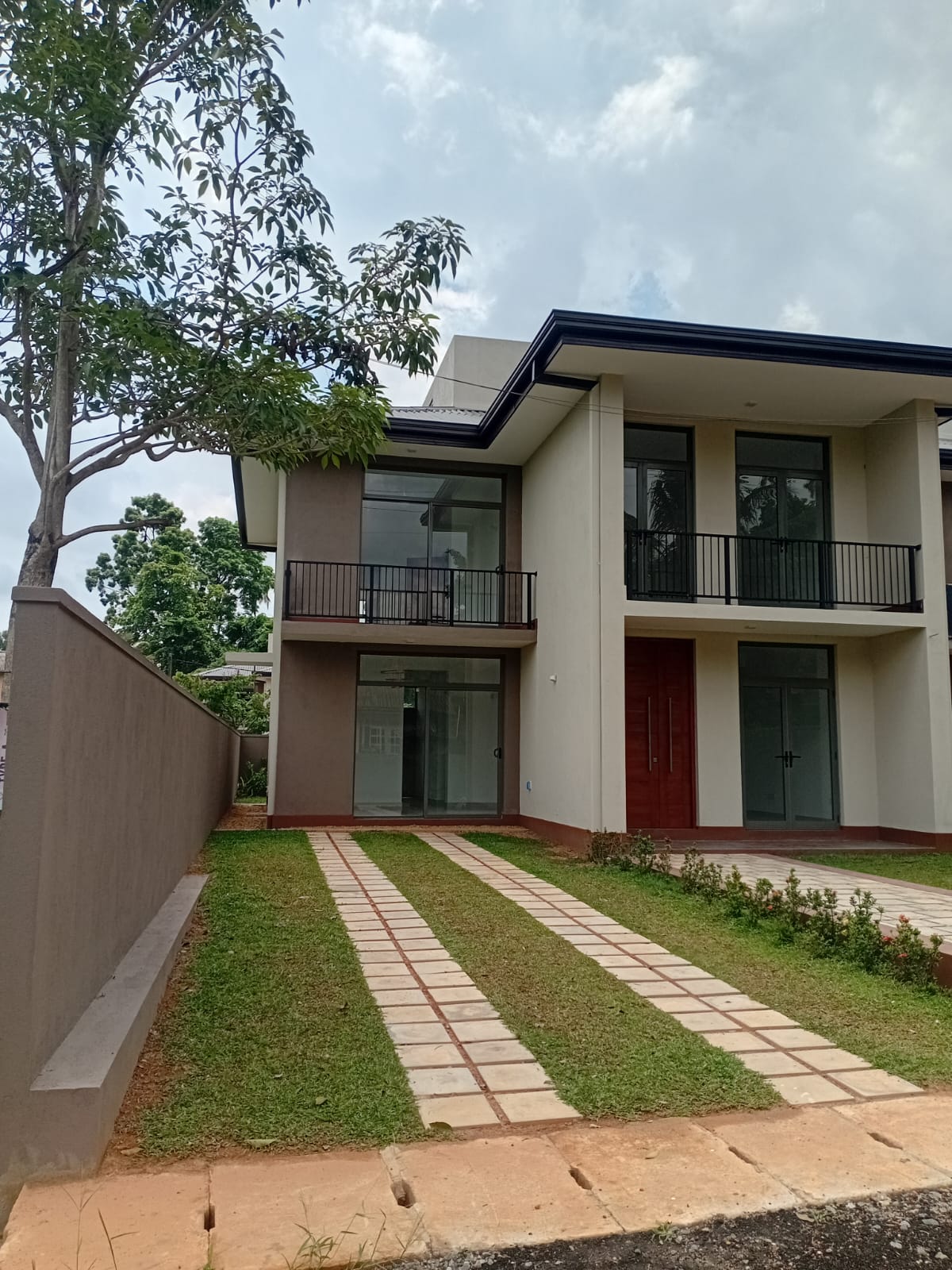 Modern House for Sale in Gampaha