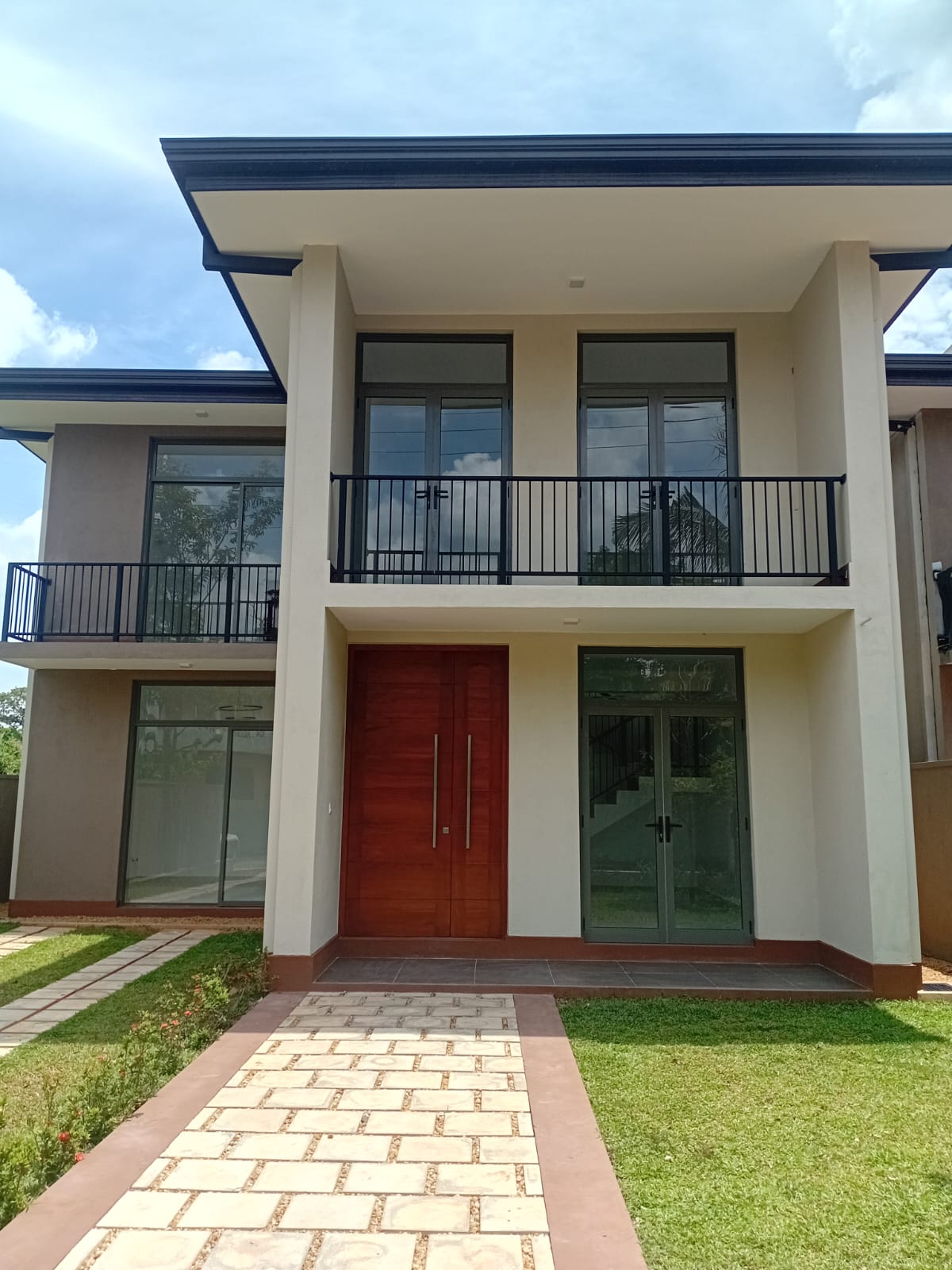 Modern House for Sale in Gampaha
