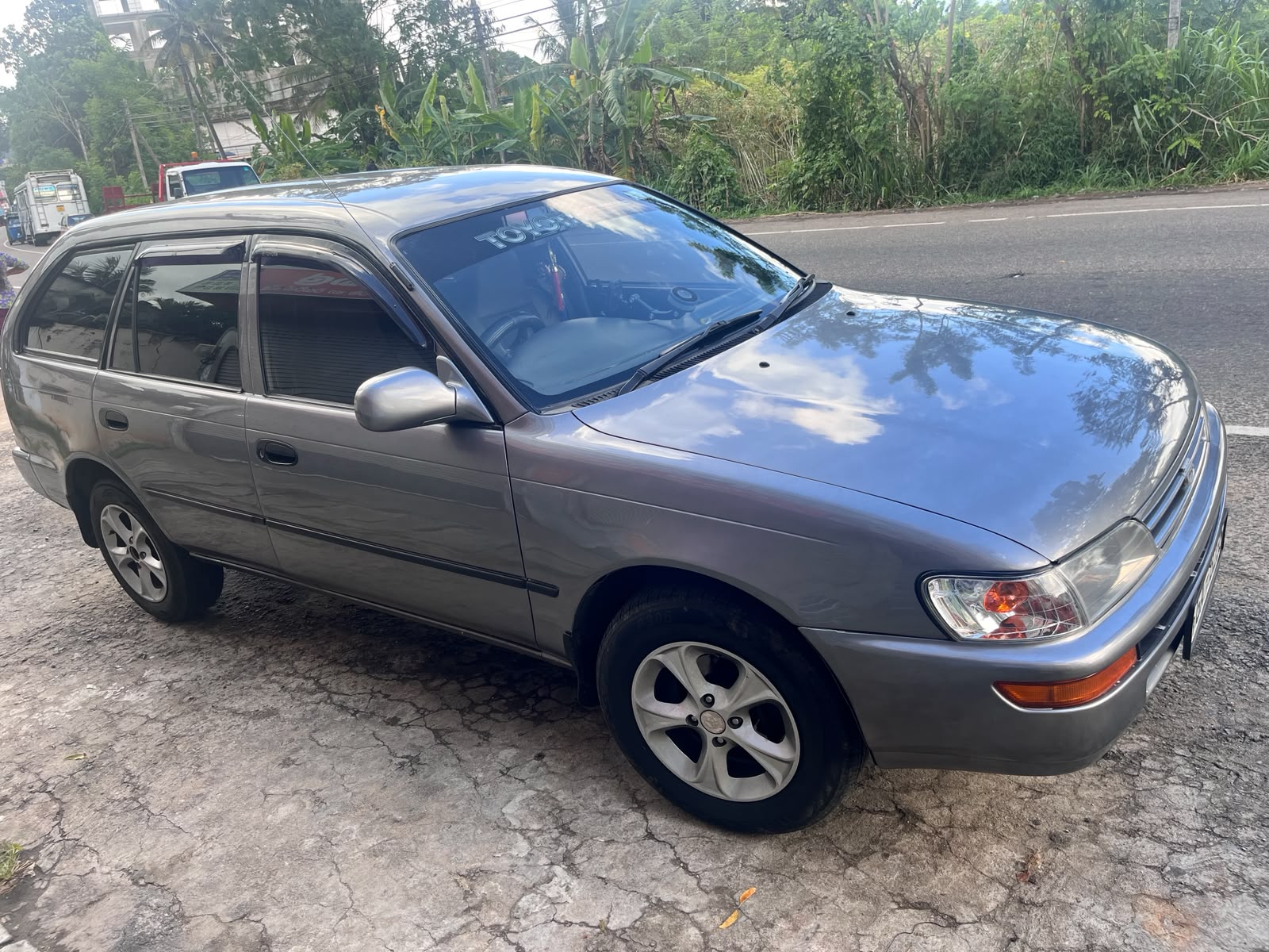 Toyota Corolla DX 1997