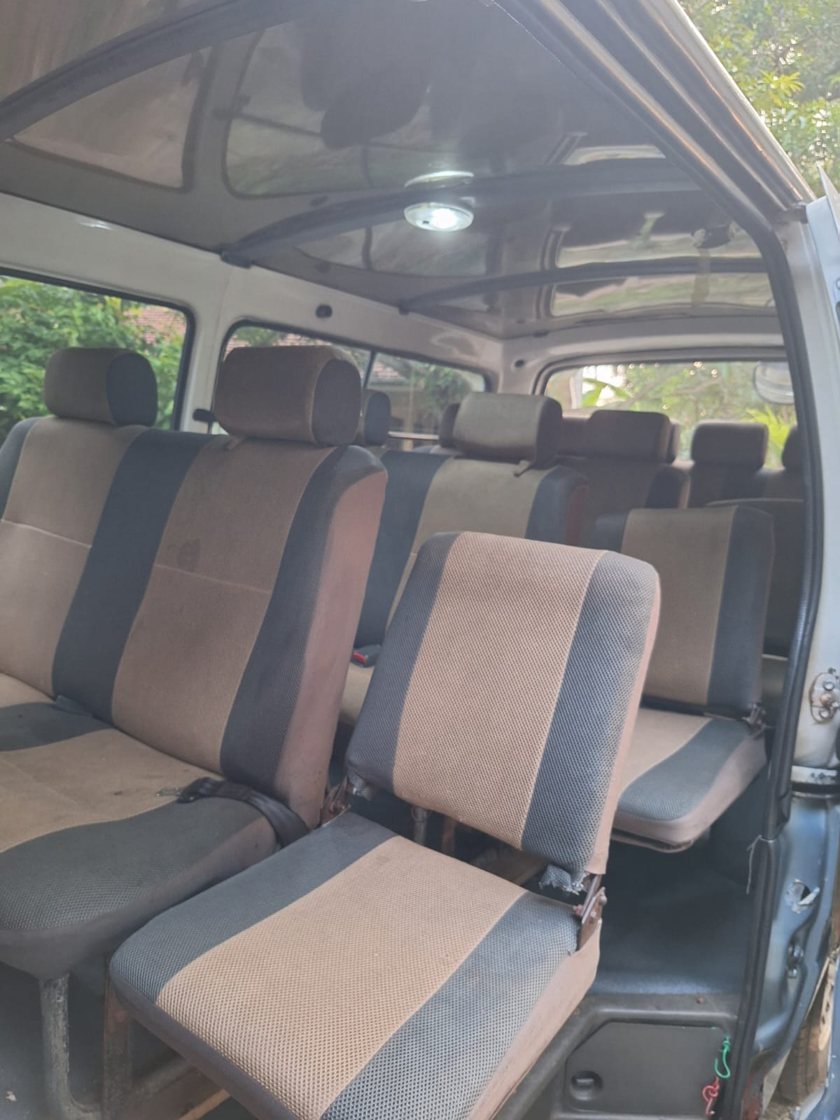 Toyota Dolphin 1995
