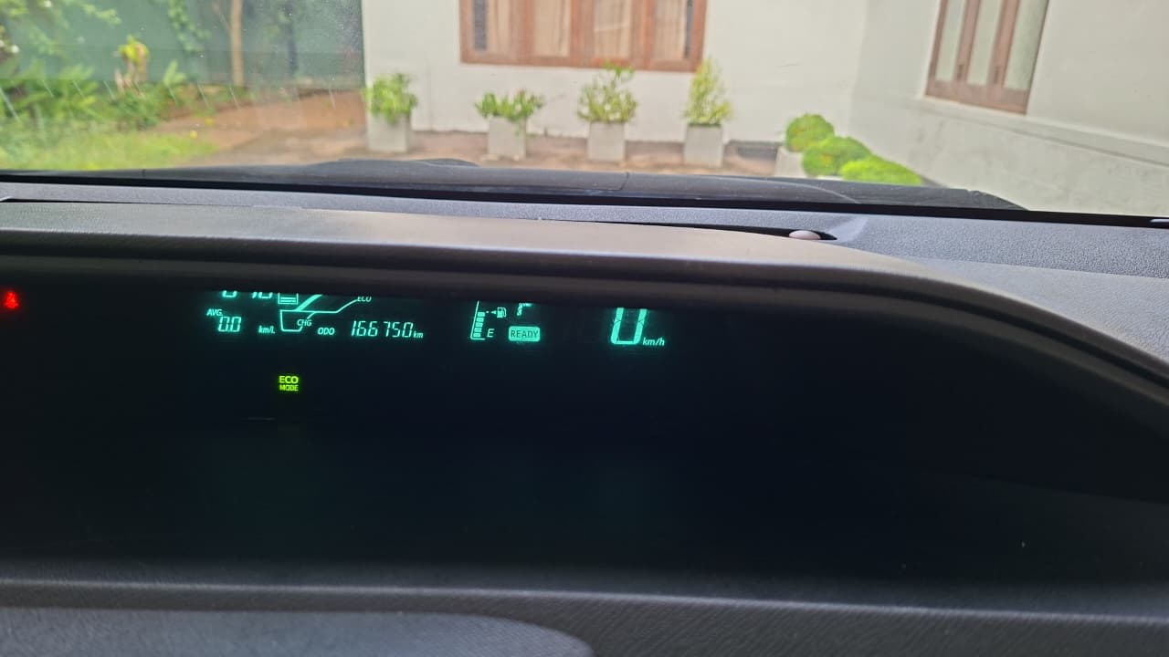 Toyota Aqua 2013