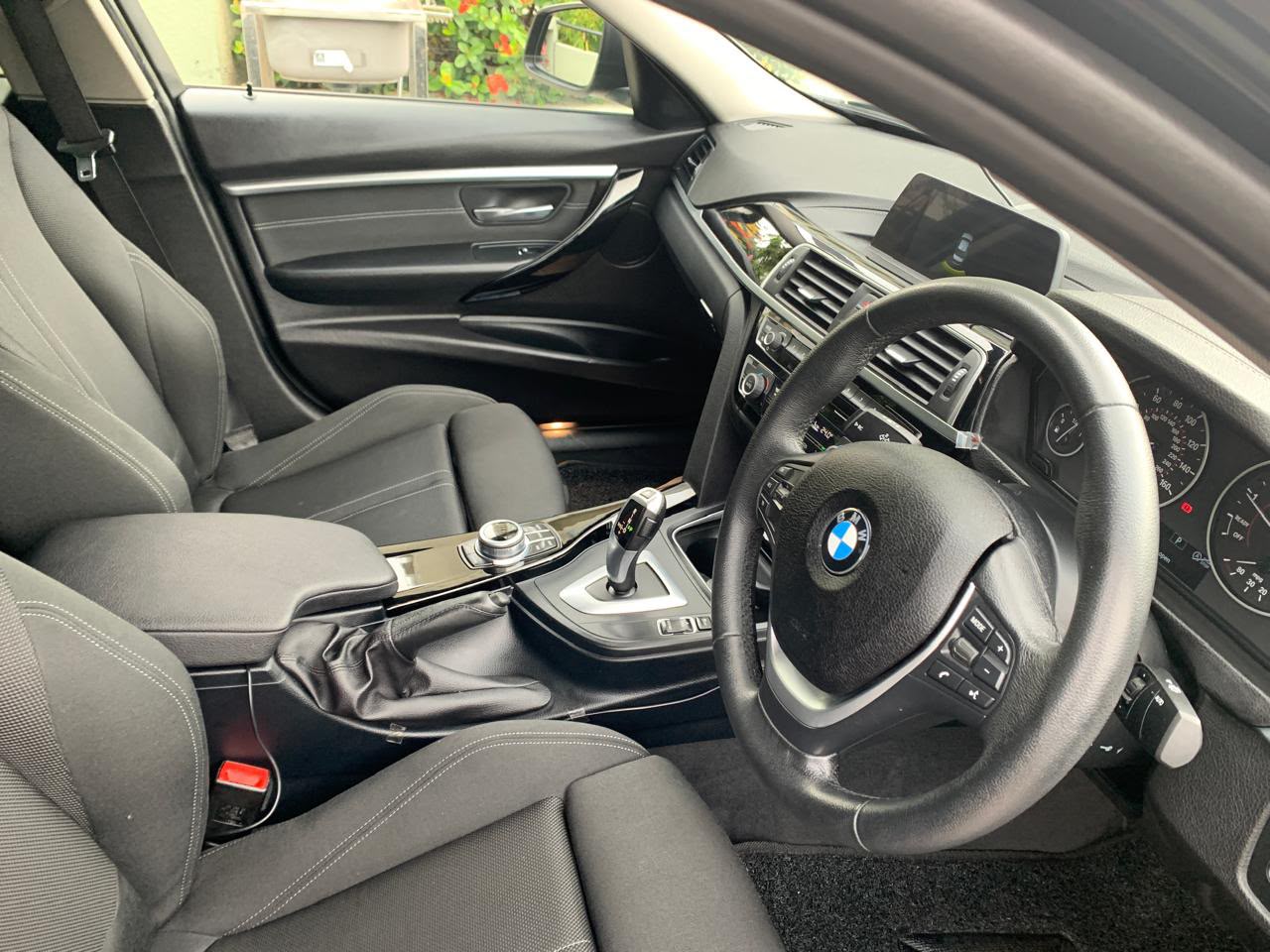 BMW 318i 2017