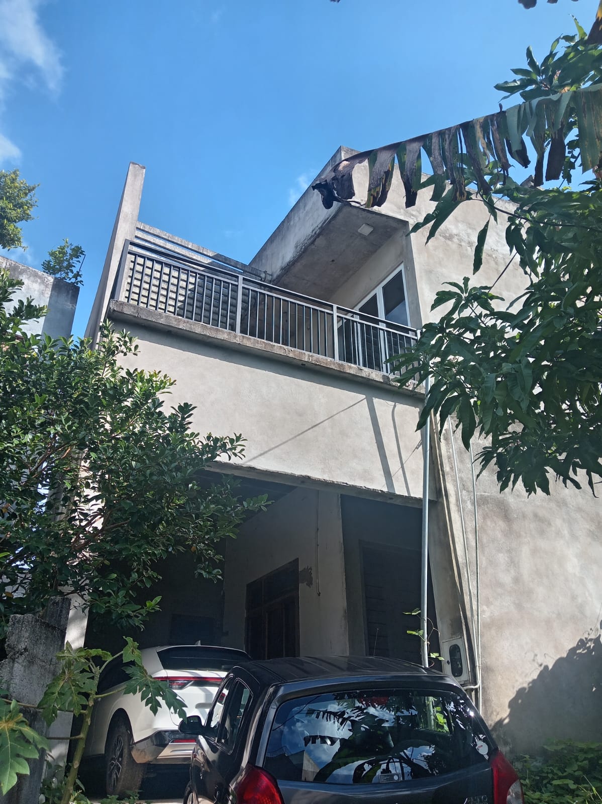 Modern Two-Storey House with Rooftop Terrace for Sale Homagama